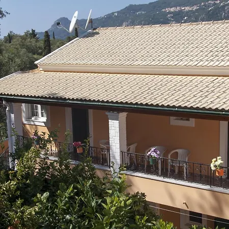 Michalis Goulis Apartmanhotel Liapádesz