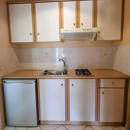 Michalis Goulis * Liapádesz