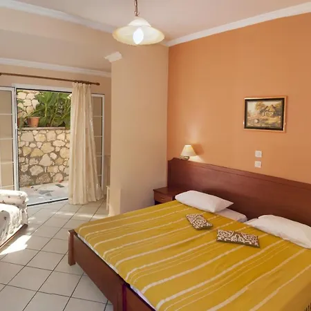 Michalis Goulis Aparthotel Liapades