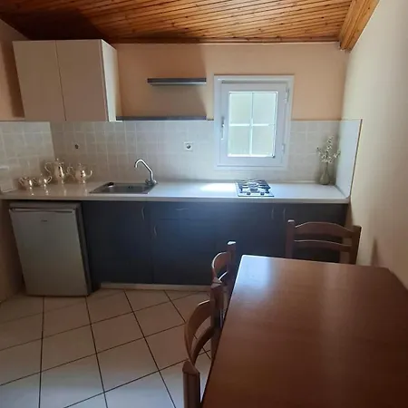 Michalis Goulis Apartmanhotel