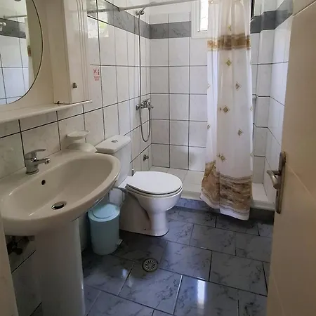 Michalis Goulis Hotel apartamentowy Liapades