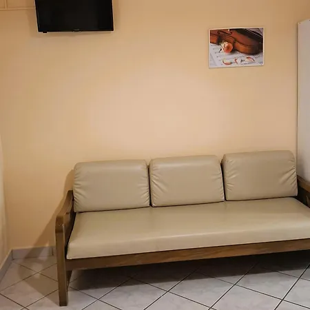 Michalis Goulis Hotel apartamentowy *