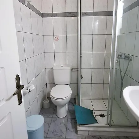 Michalis Goulis Aparthotel *