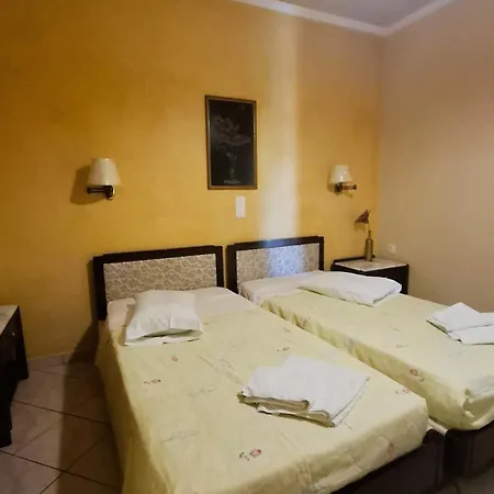 Michalis Goulis Aparthotel *